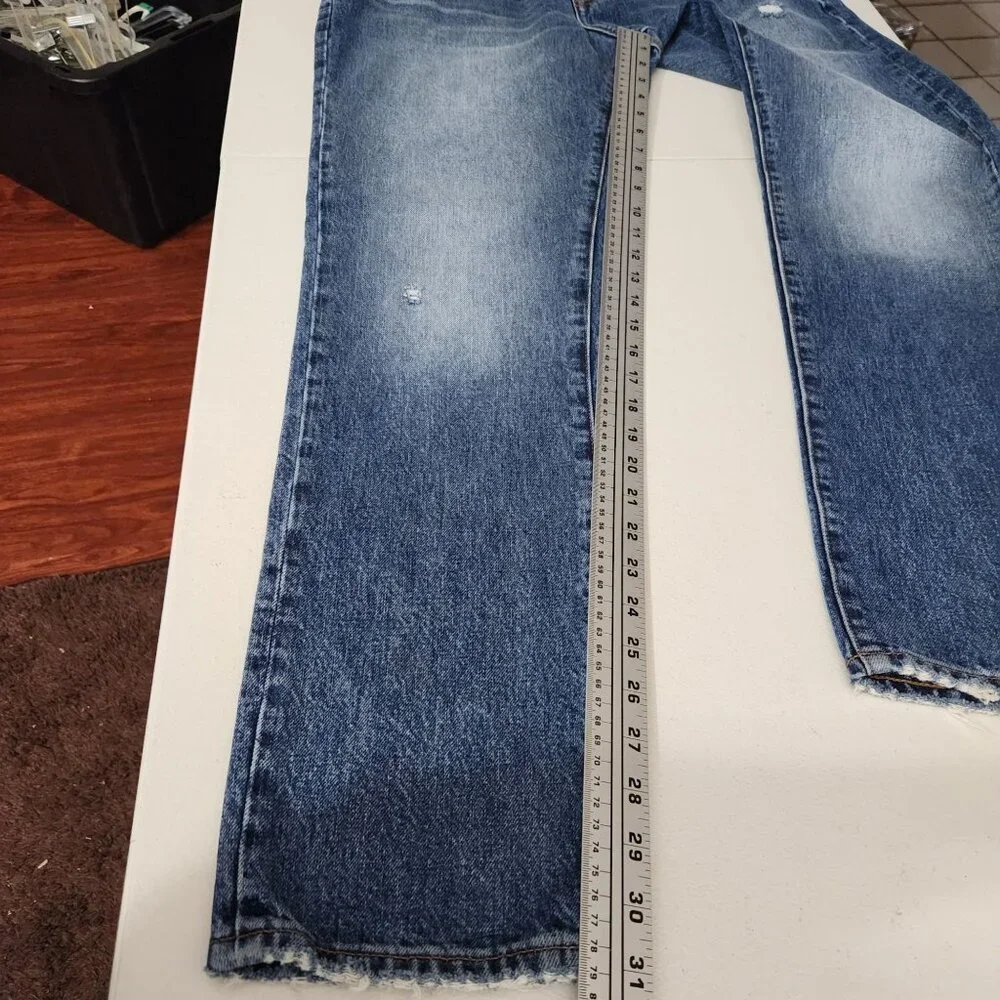 American Eagle Outfitters Distressed High-Waisted Blue Denim Jeans W34 L31 Dad